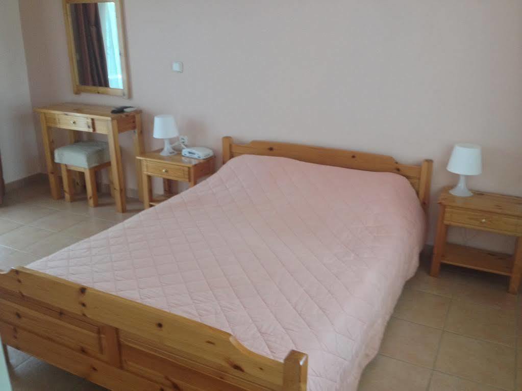 Villa Dafni Studios Limenas  Esterno foto
